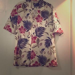 Men’s aloha shirt